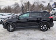 2017 Toyota RAV4 LE FWD