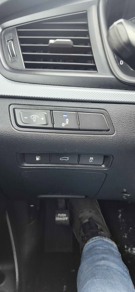 2018 Hyundai Sonata SE (Fully Loaded)