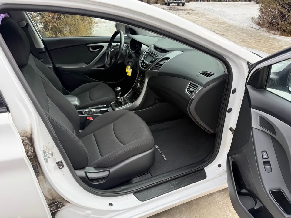 2016 Hyundai Elantra GLS