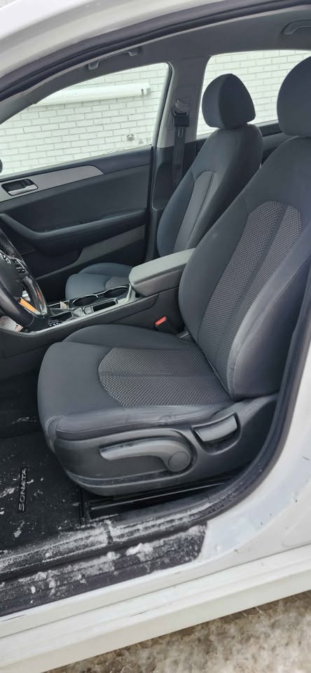 2018 Hyundai Sonata SE (Fully Loaded)