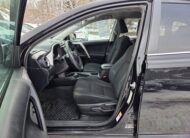 2017 Toyota RAV4 LE FWD