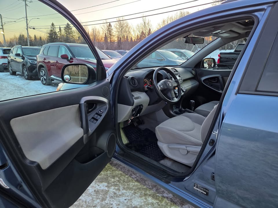 2012 Toyota RAV4 Base 4WD