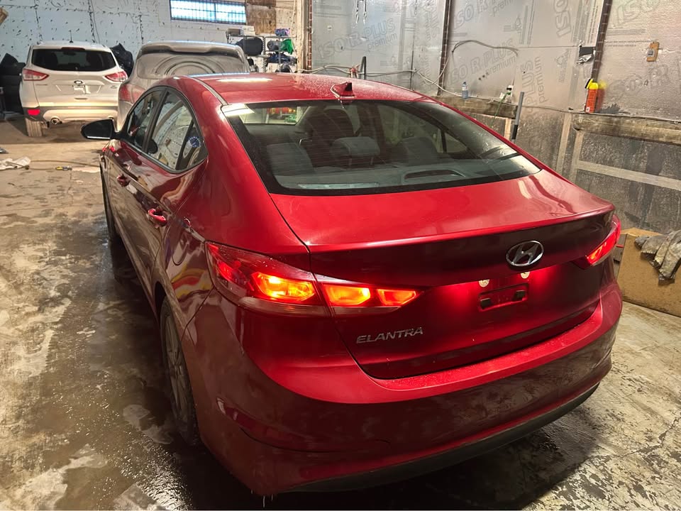 2017 Hyundai Elantra