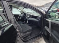 2017 Toyota RAV4 LE FWD