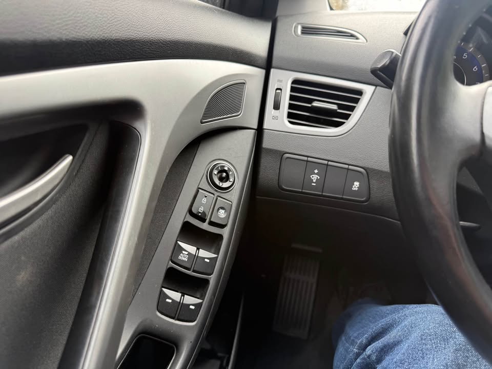 2016 Hyundai Elantra GLS