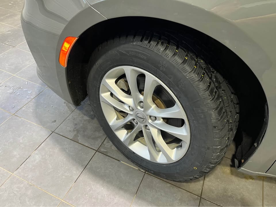 2021 Chrysler Pacifica Touring AWD