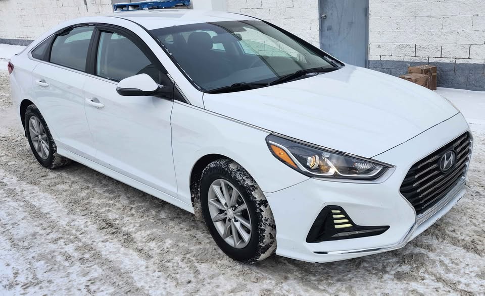 2018 Hyundai Sonata SE (Fully Loaded)