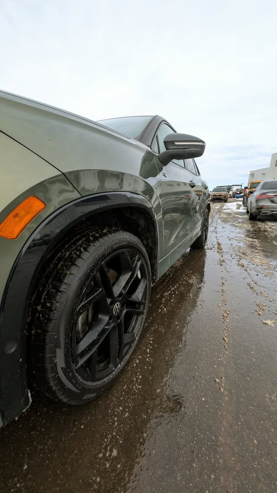 2025 Volkswagen Tiguan Comfortline R-Line Black Edition