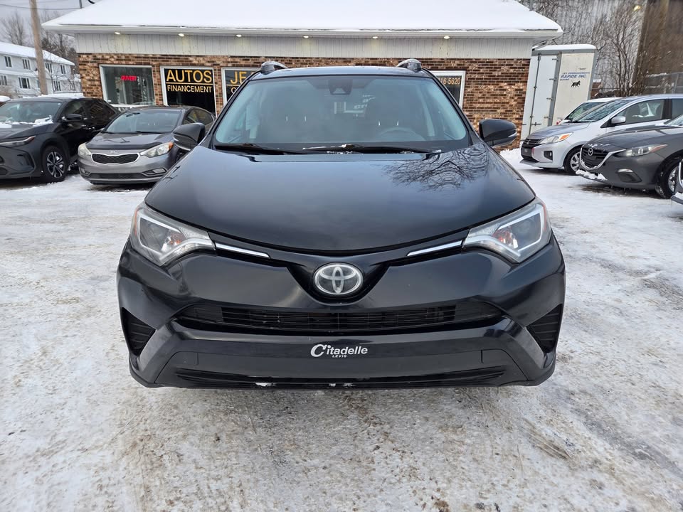 2017 Toyota RAV4 LE FWD