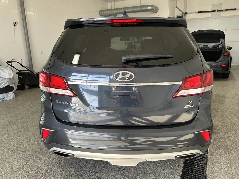 2018 Hyundai Santa Fe XL Premium