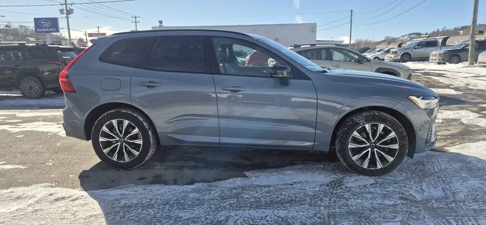 2023 Volvo XC60 Dark Theme