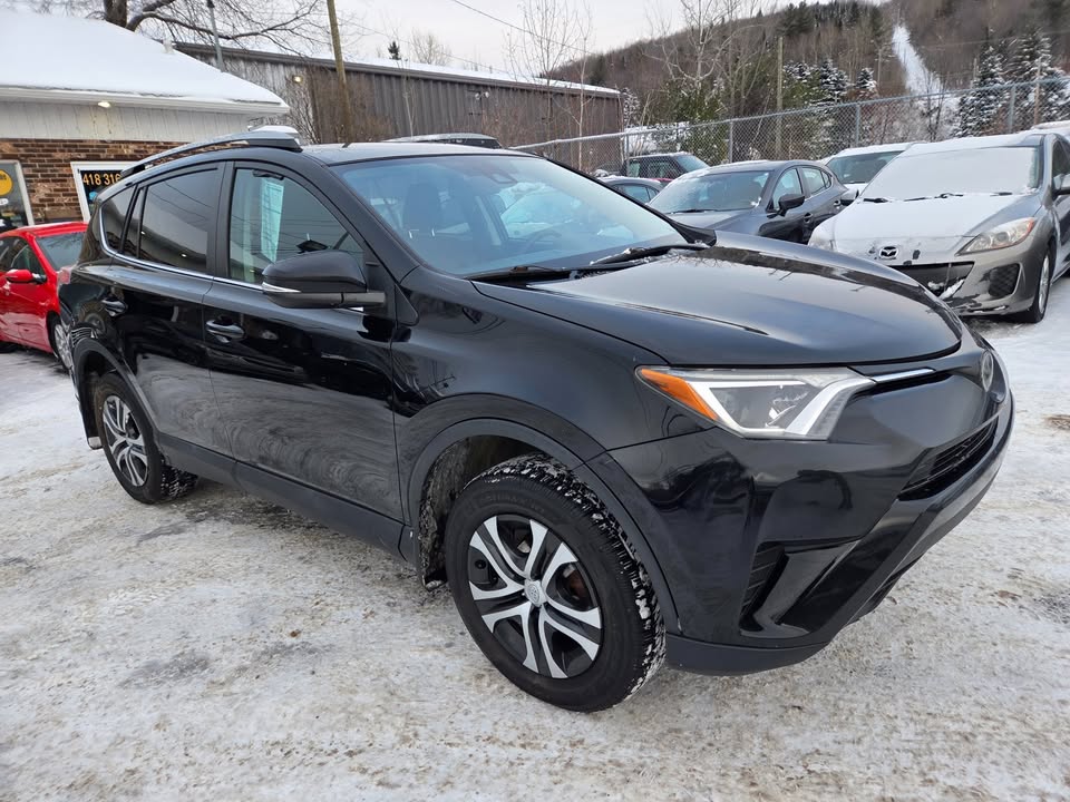 2017 Toyota RAV4 LE FWD