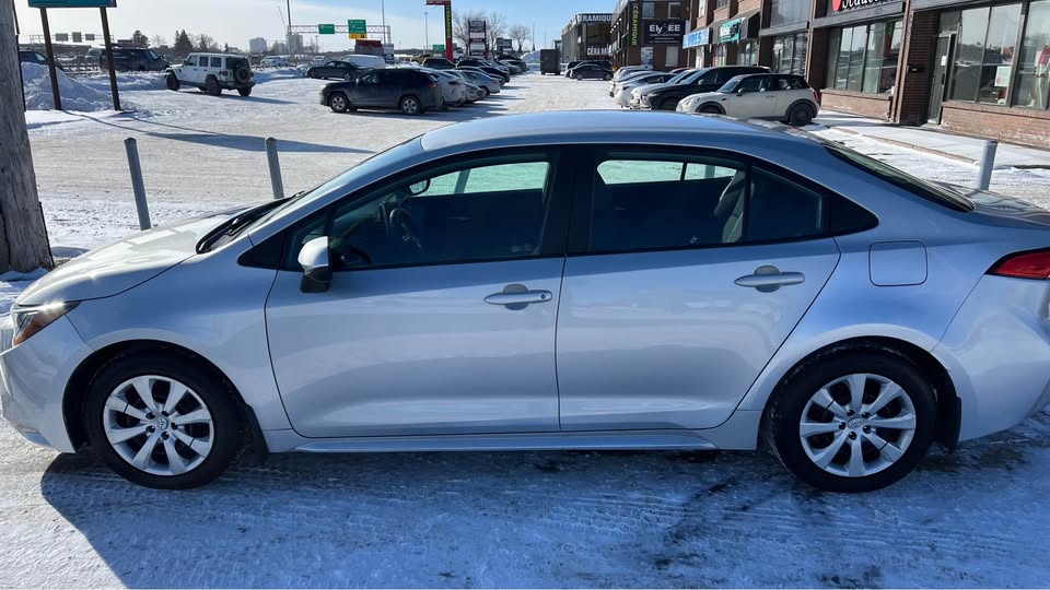2020 Toyota Corolla LE