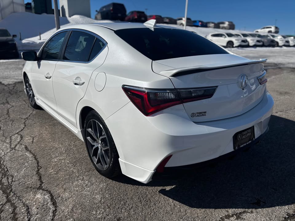 2021 Acura ILX