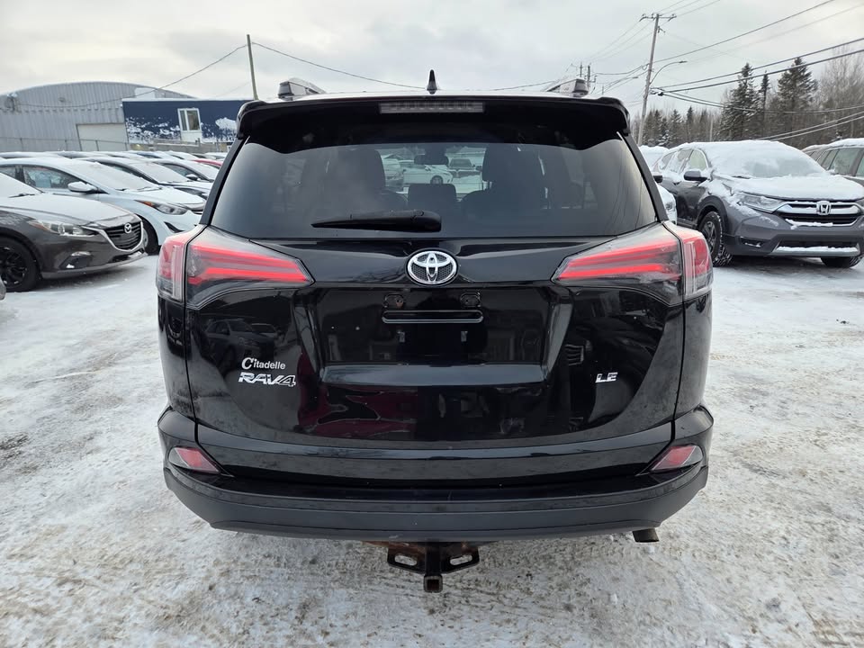 2017 Toyota RAV4 LE FWD