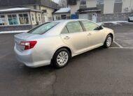 2013 Toyota Camry Hybrid LE
