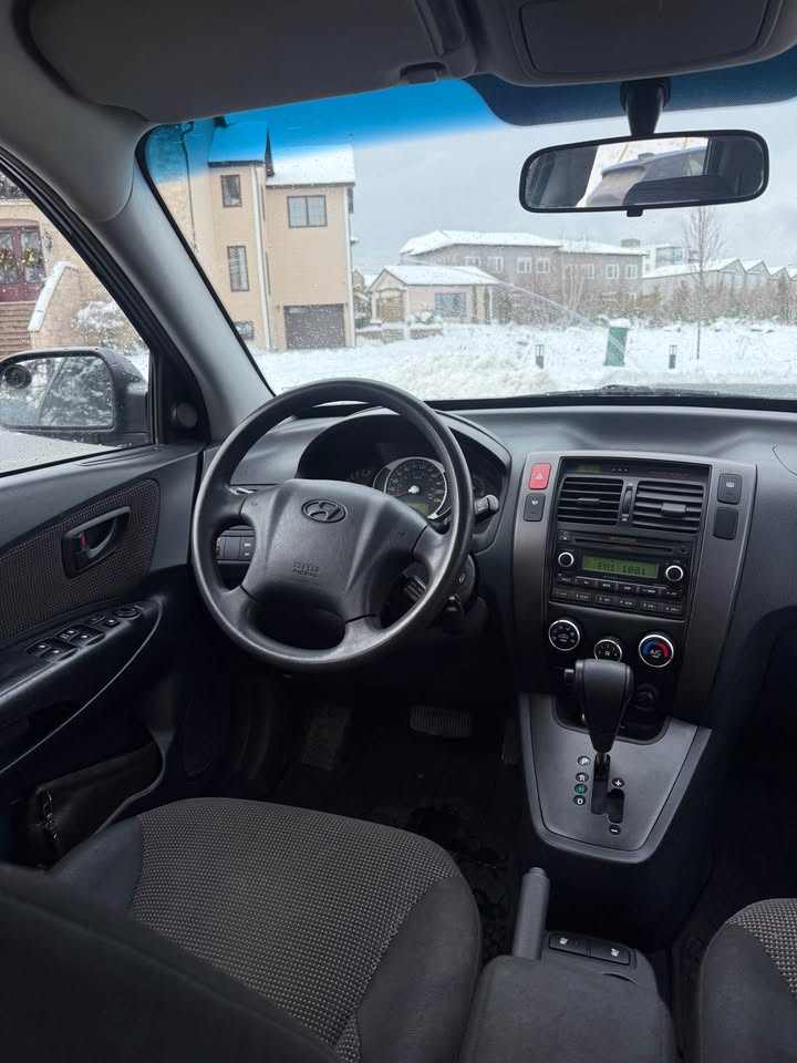 2008 Hyundai Tucson 2.7L FWD