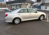 2013 Toyota Camry Hybrid LE