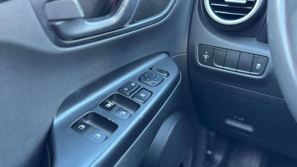 2020 Hyundai Kona Essential