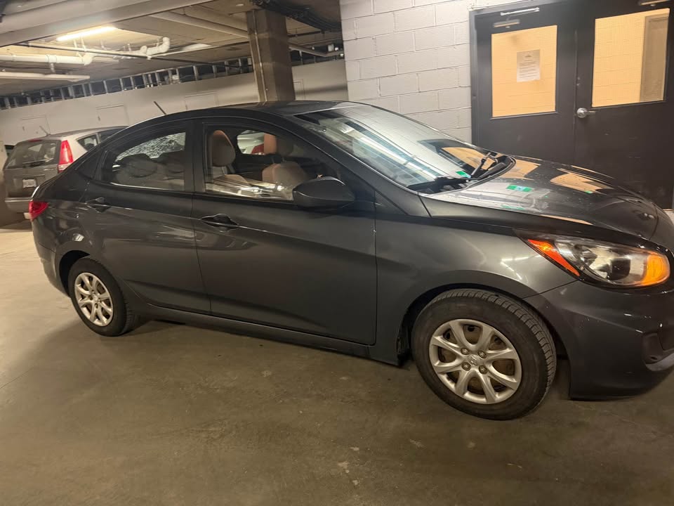 2012 Hyundai Accent