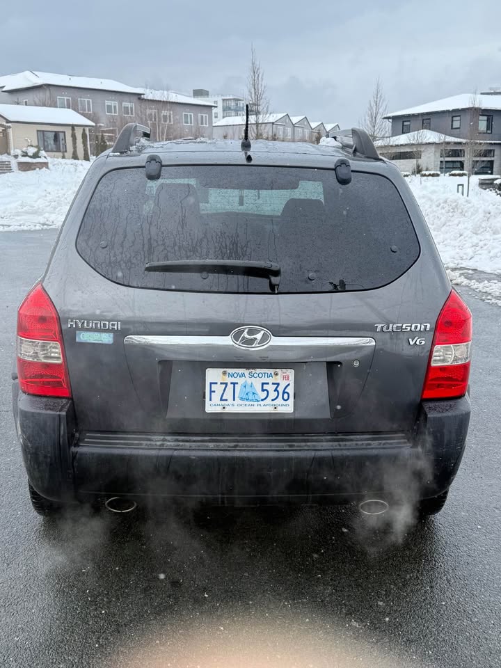 2008 Hyundai Tucson 2.7L FWD