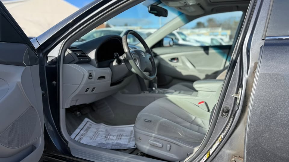 2011 Toyota Camry Hybrid