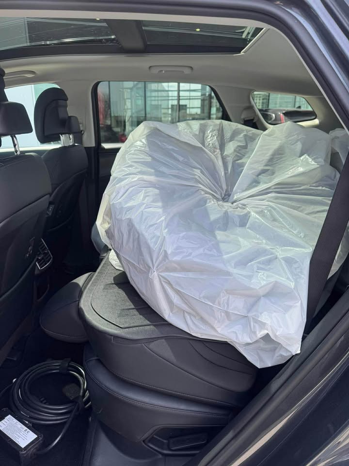 2023 Kia Sportage PHEV EX Premium AWD