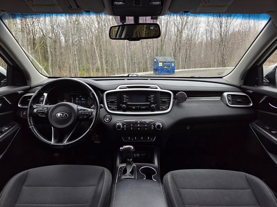 2017 Kia Sorento V6 AWD