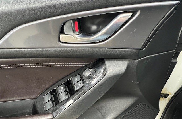 2017 Mazda 3 GT