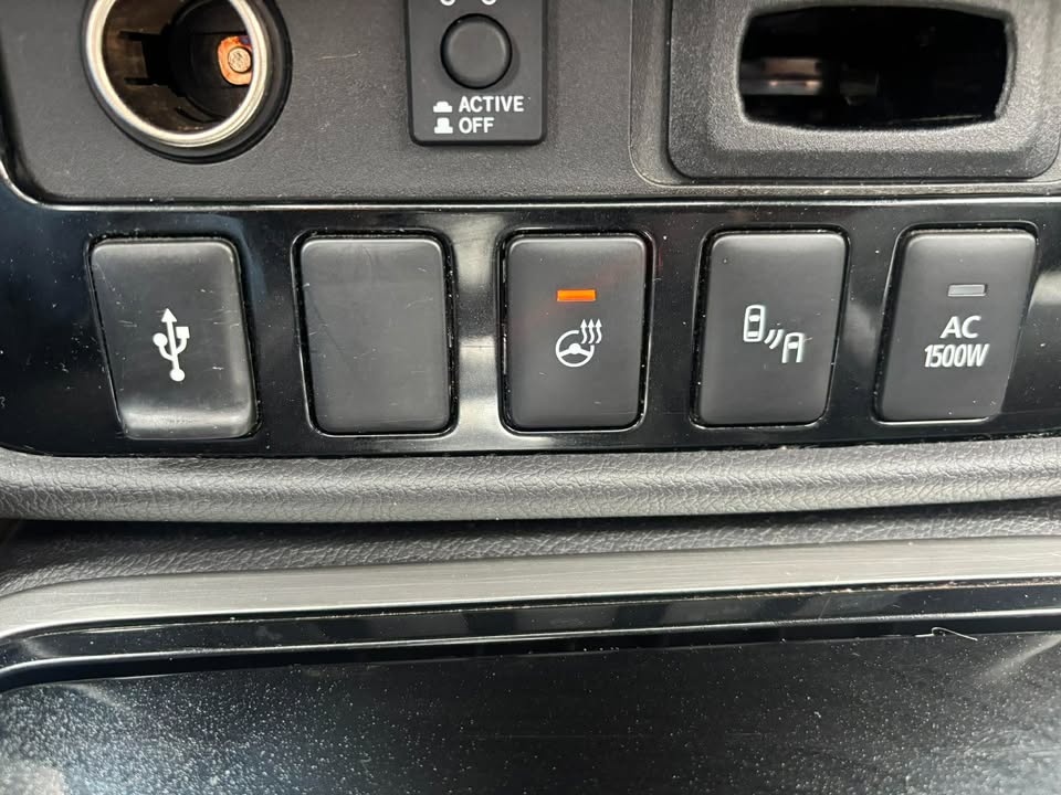 2019 Mitsubishi Outlander PHEV SE AWD