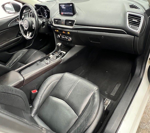 2017 Mazda 3 GT
