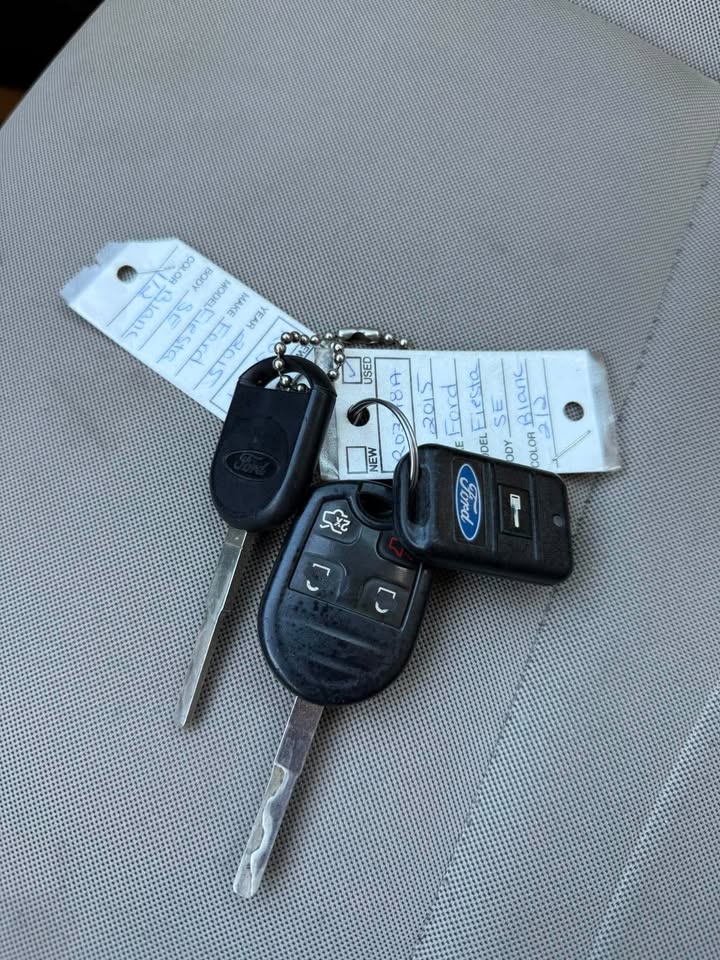 2015 Ford Fiesta SE