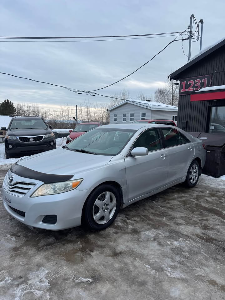 2010 Toyota Camry LE