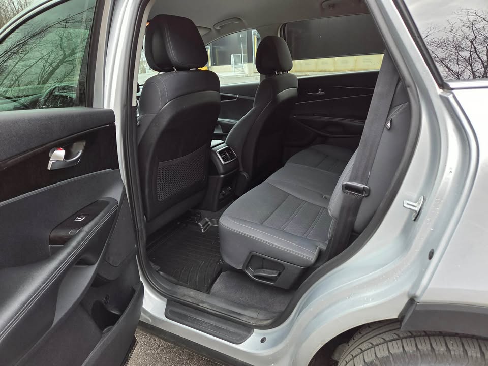 2017 Kia Sorento V6 AWD