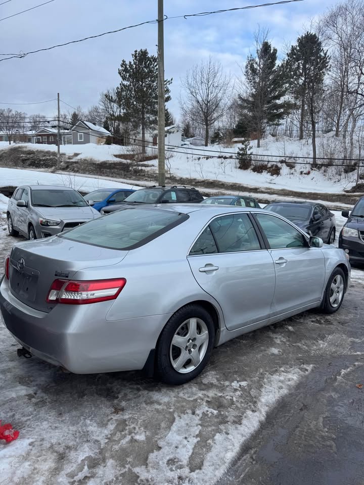 2010 Toyota Camry LE