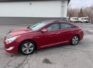 2012 Hyundai Sonata Hybrid Limited – Top of the line