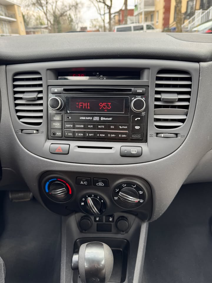 2011 Kia Rio5 Hatchback