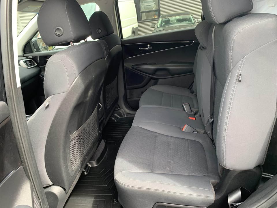 2018 Kia Sorento LX V6