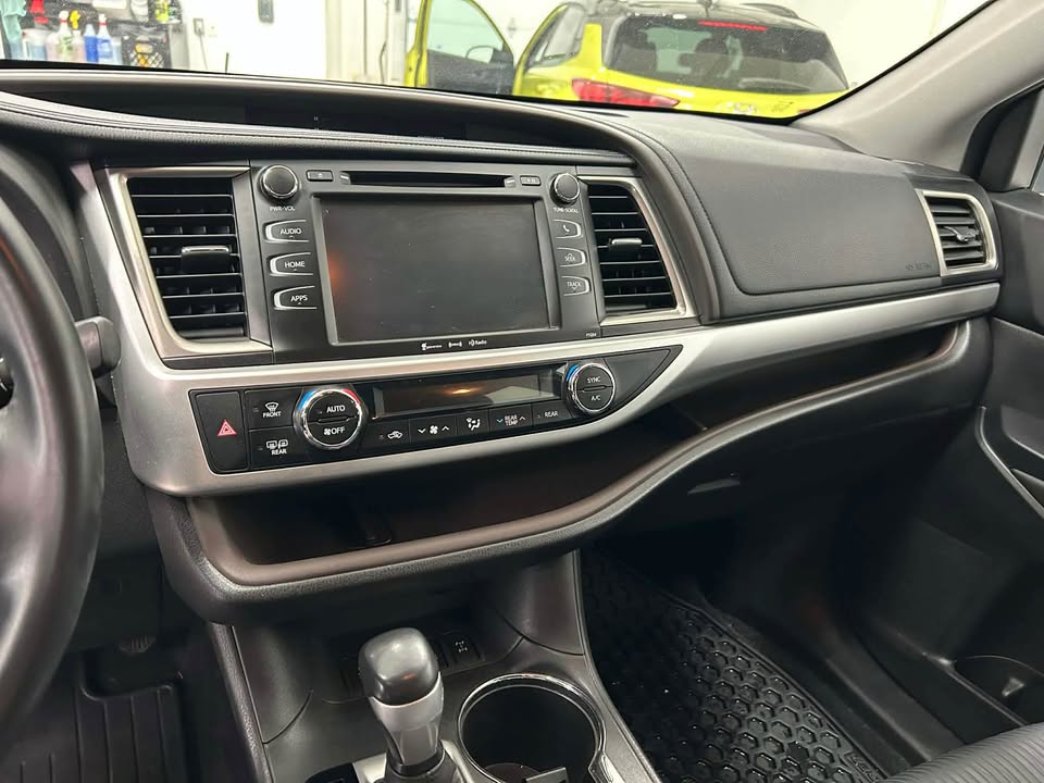 2017 Toyota Highlander XLE AWD