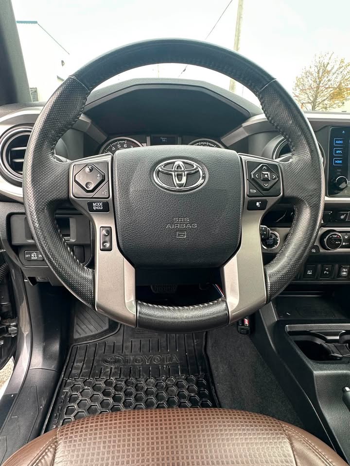 2017 Toyota Tacoma Crew Cab Limited 4×4