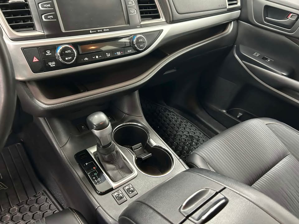 2017 Toyota Highlander XLE AWD