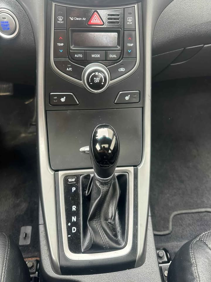 2016 Hyundai Elantra Limited