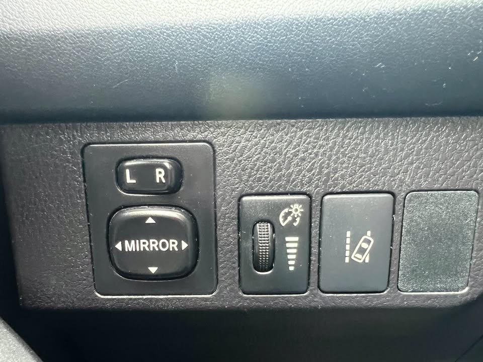 2018 Toyota RAV4 LE AWD