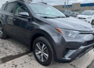 2018 Toyota RAV4 LE AWD