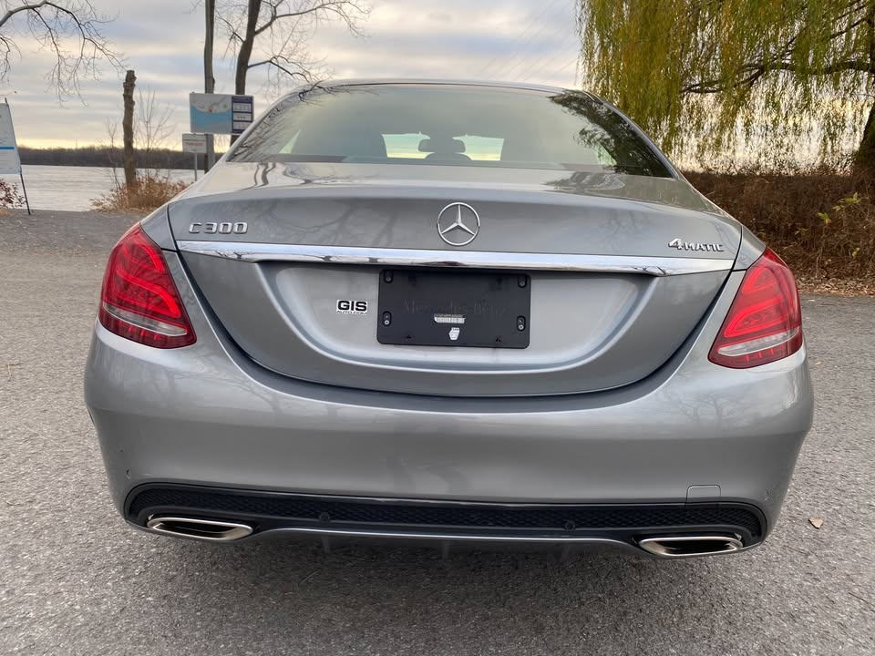 2015 Mercedes-Benz C300 4MATIC AMG Package