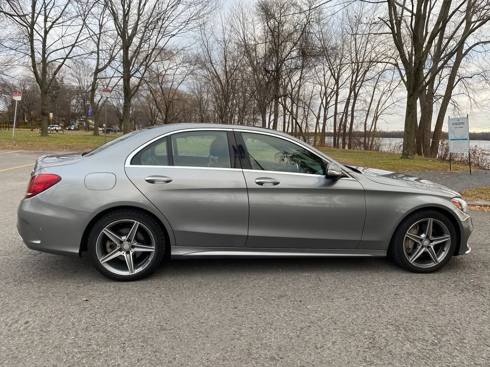 2015 Mercedes-Benz C300 4MATIC AMG Package
