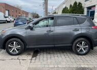 2018 Toyota RAV4 LE AWD