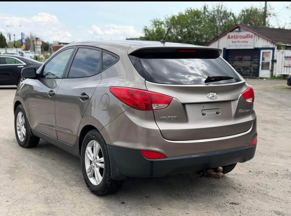 2010 Hyundai Tucson | SUV | Low Miles