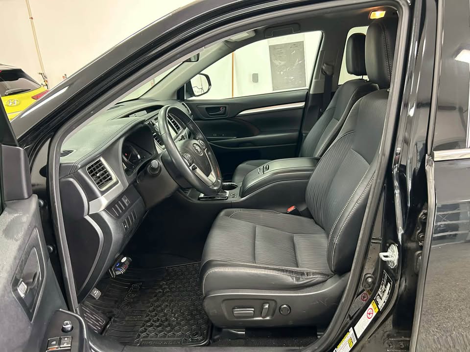 2017 Toyota Highlander XLE AWD
