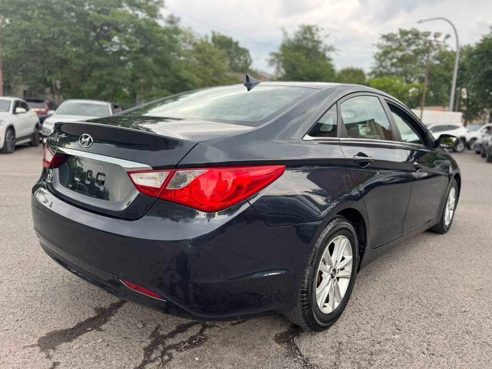 Hyundai Sonata 2011 noir vue arrière